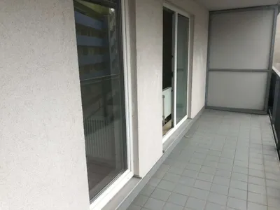 Perfekte Wohnung mit großer LOGGIA und inkl. Top Garagenplatz – Bild 2