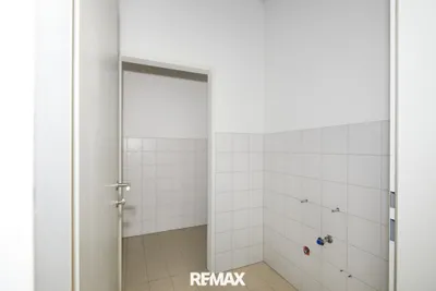 Gewerbeimmobilie mieten in Steyr – 201 m² – Bild 14 von 17