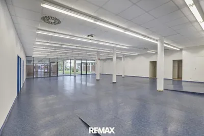 Gewerbeimmobilie mieten in Steyr – 201 m² – Bild 9 von 17