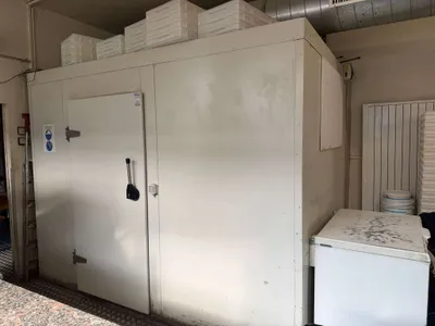 Gewerbeimmobilie mieten in Wien – 90 m², € 2.016 – Bild 5 von 7