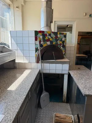 Gewerbeimmobilie mieten in Wien – 90 m², € 2.016 – Bild 2 von 7