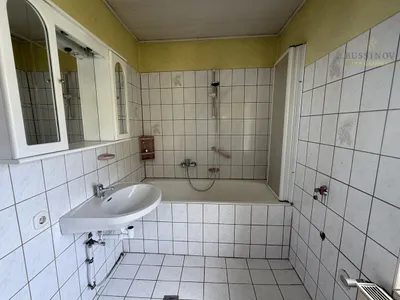 6-Zimmer-Haus kaufen in Sankt Veit an der Glan – 200 m², € 298.900 – Bild 6 von 11