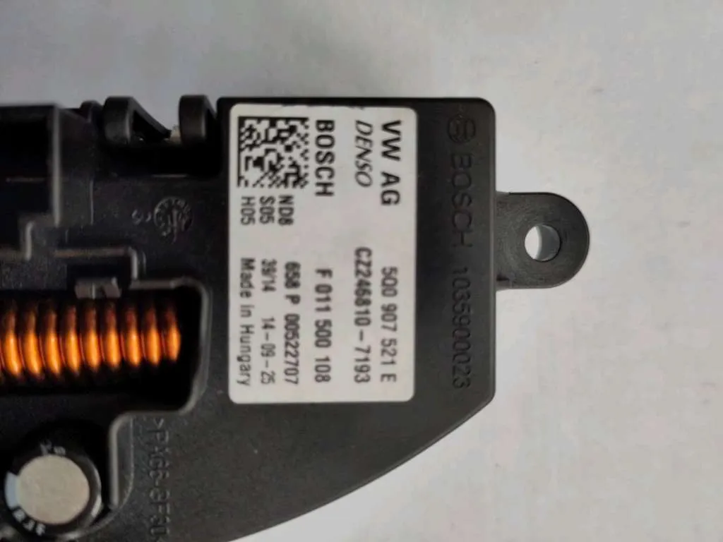 Gebläsemotor zu CNH Steyr 47108781, 134684473, 1 34 684 473