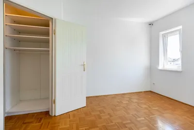 4-Zimmer-Wohnung mieten in Linz – 118,38 m², € 1.694 – Bild 12 von 17