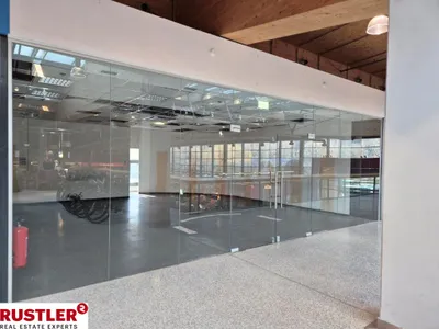 Gewerbeimmobilie mieten in Schwaz – 80 m², € 1.760