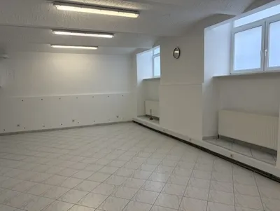 Gewerbeimmobilie mieten in Wien – 120 m², € 1.329 – Bild 2 von 8