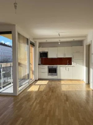 Moderne, sonnige 2-Zimmer-Wohnung (provisionsfrei) mit Balkon und Loggia am Sachsenplatz