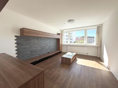 3-Zimmer-Wohnung mieten in Bregenz – 80,15 m², € 1.400 – Bild 1 von 11