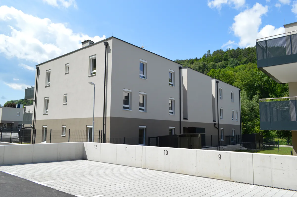 Wiedervergabe-Top1/08-geförderte Wohnung-Miete mit Kaufoption-1 PKW Abstellplatz Carport - Ansicht 2