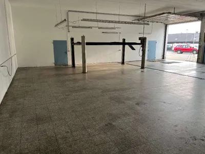 Gewerbeimmobilie mieten in Urfahr-Umgebung – 700 m², € 7 – Bild 3 von 13