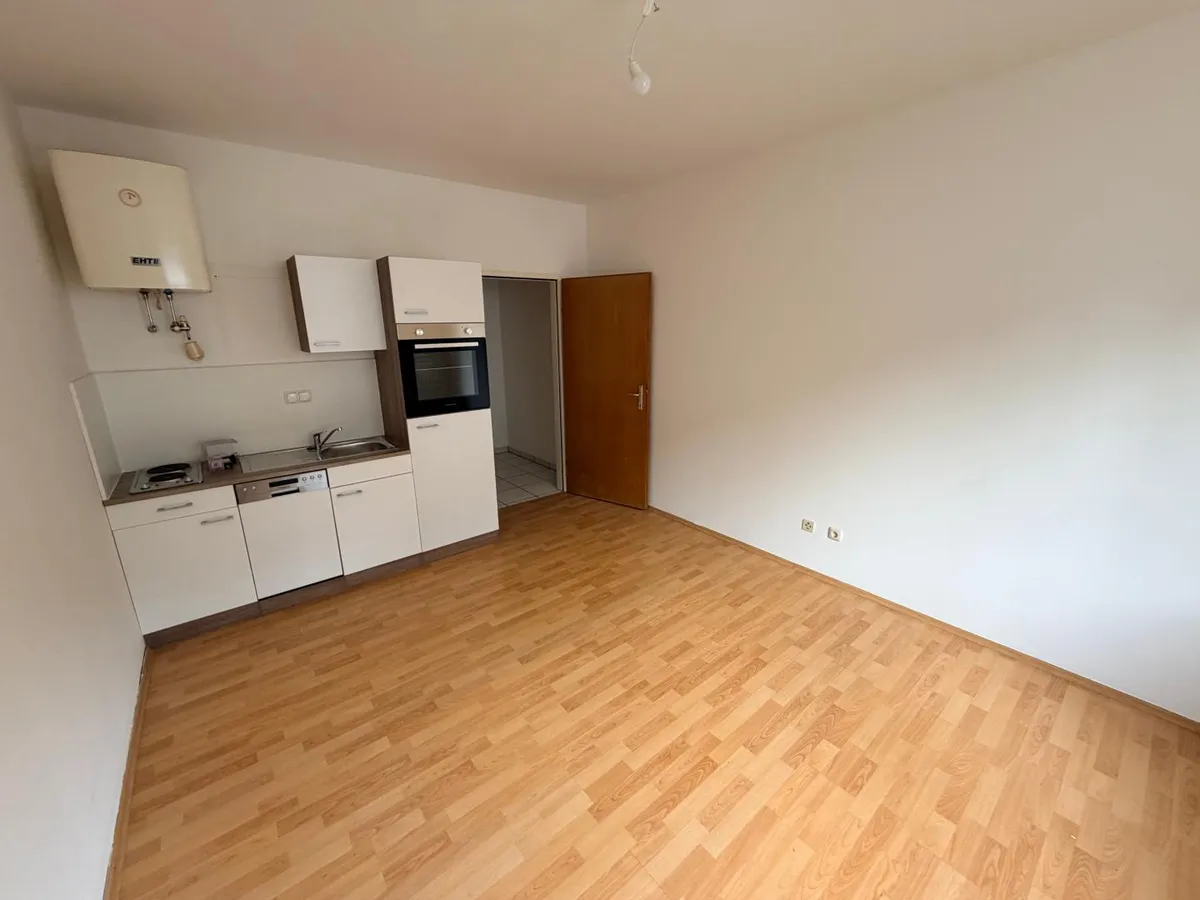 St. Peter - 22m2 - 1 Zimmer Wohnung mit neuer Einbauküche
