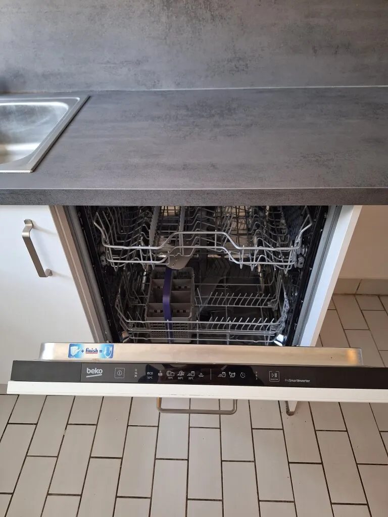 2 Zimmer Mietwohnung 47m² (B12) - Ansicht 2