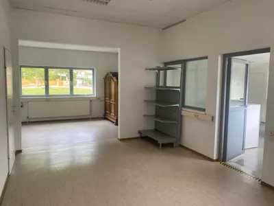 Gewerbeimmobilie mieten in Neunkirchen – 650 m², € 2.500 – Bild 14 von 18