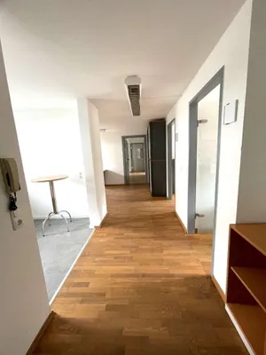 Gewerbeimmobilie mieten in Urfahr-Umgebung – 8 m², € 255 – Bild 2 von 6