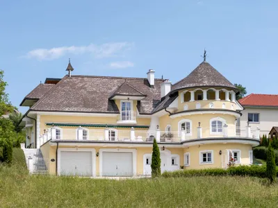8-Zimmer-Haus kaufen in Klagenfurt Land – 350 m², € 1.950.000 – Bild 2 von 12