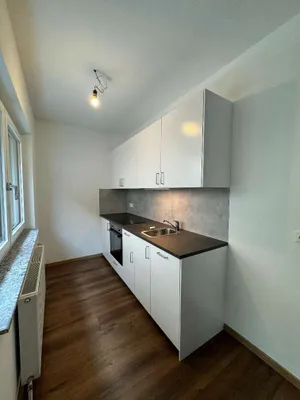 Wohnung mieten in Leoben – 34 m², € 400 – Bild 1 von 6