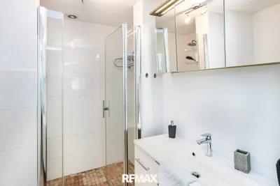 6-Zimmer-Gewerbeimmobilie kaufen in Gmunden – 440 m², € 1.300.000 – Bild 14 von 21
