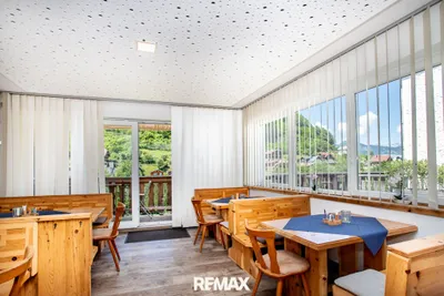 6-Zimmer-Gewerbeimmobilie kaufen in Gmunden – 440 m², € 1.300.000 – Bild 7 von 21
