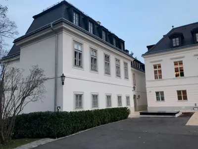 LUXUSMIETE MIT TERRASSE IN EINMALIGEM AMBIENTE (vollmöbliert) – Bild 3