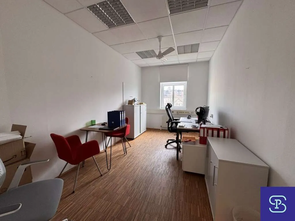 Unbefristete 556m² Bürofläche + 221m² Keller am Humboldtplatz - 1100 Wien - Ansicht 2