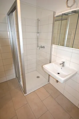 2-Zimmer-Wohnung mieten in Linz – 44,04 m², € 650 – Bild 6 von 9