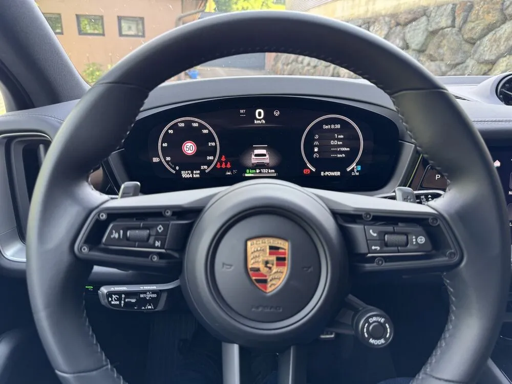 Porsche Cayenne E-Hybrid Sport 22 Zoll! – Bild 6