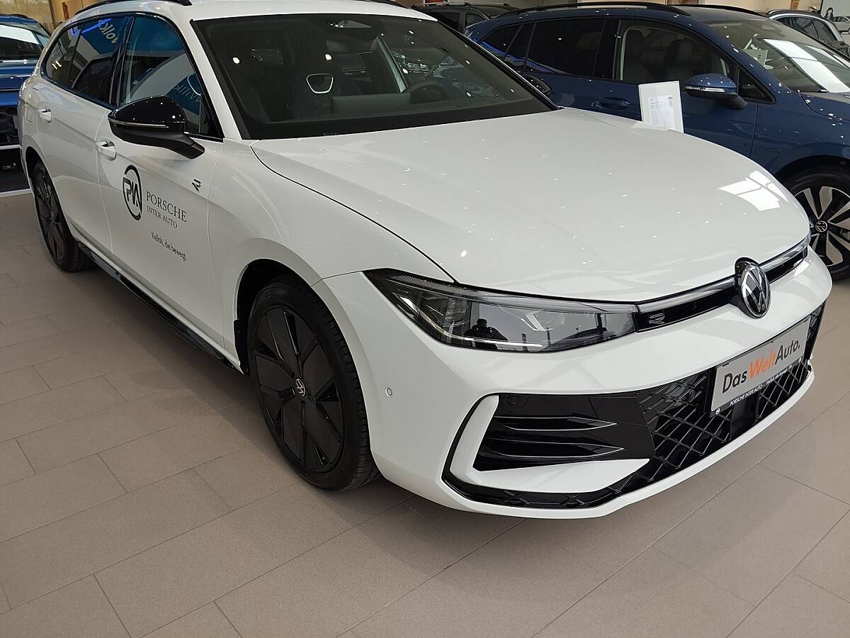 VW Passat Variant Sport eHybrid 150kW