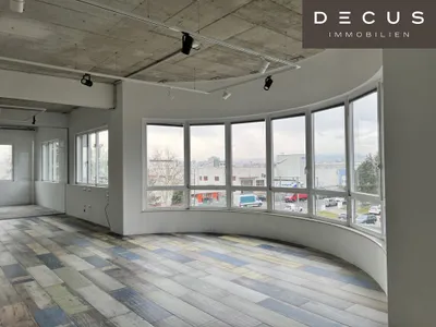 Gewerbeimmobilie mieten in Wien – 923 m², € 10