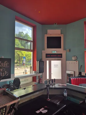 Gewerbeimmobilie mieten in Wien – 100 m², € 1.500 – Bild 13 von 23