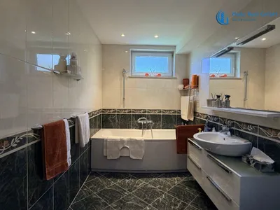 8-Zimmer-Haus kaufen in Baden – 237,1 m², € 980.000 – Bild 7 von 62