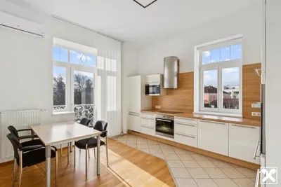 Immobilie kaufen in Neunkirchen – 453 m², € 1.200.000 – Bild 15 von 20
