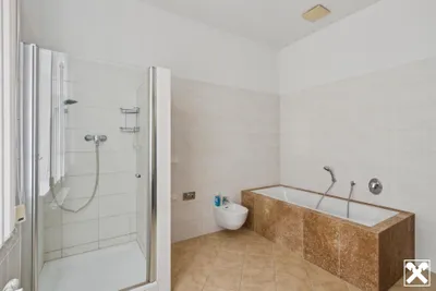 Immobilie kaufen in Neunkirchen – 453 m², € 1.200.000 – Bild 10 von 20