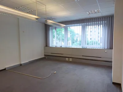 3-Zimmer-Gewerbeimmobilie mieten in Wels – 93 m², € 1.437 – Bild 7 von 8