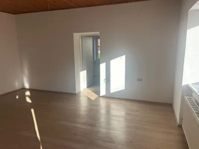 3-Zimmer-Wohnung mieten in Vöcklabruck – 76 m², € 754 – Bild 3 von 7