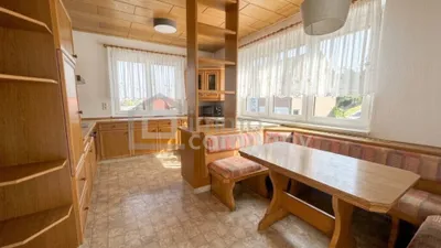 8-Zimmer-Haus kaufen in Neunkirchen – 226 m², € 315.000 – Bild 5 von 18