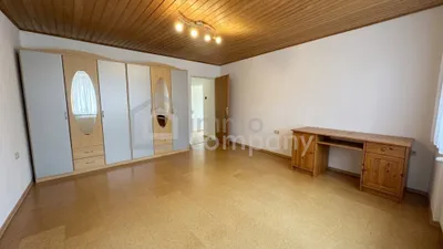 8-Zimmer-Haus kaufen in Neunkirchen – 226 m², € 315.000 – Bild 10 von 18