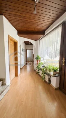 8-Zimmer-Haus kaufen in Neunkirchen – 226 m², € 315.000 – Bild 4 von 18