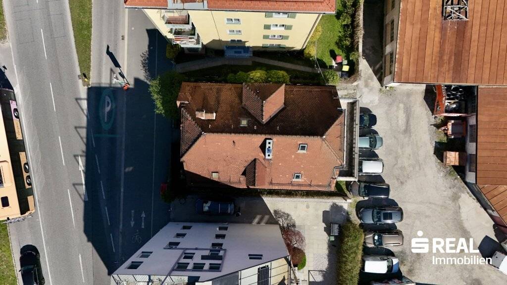Repräsentatives Kanzlei- oder Praxishaus in Innsbruck mit Entwicklungspotenzial - Ansicht 2