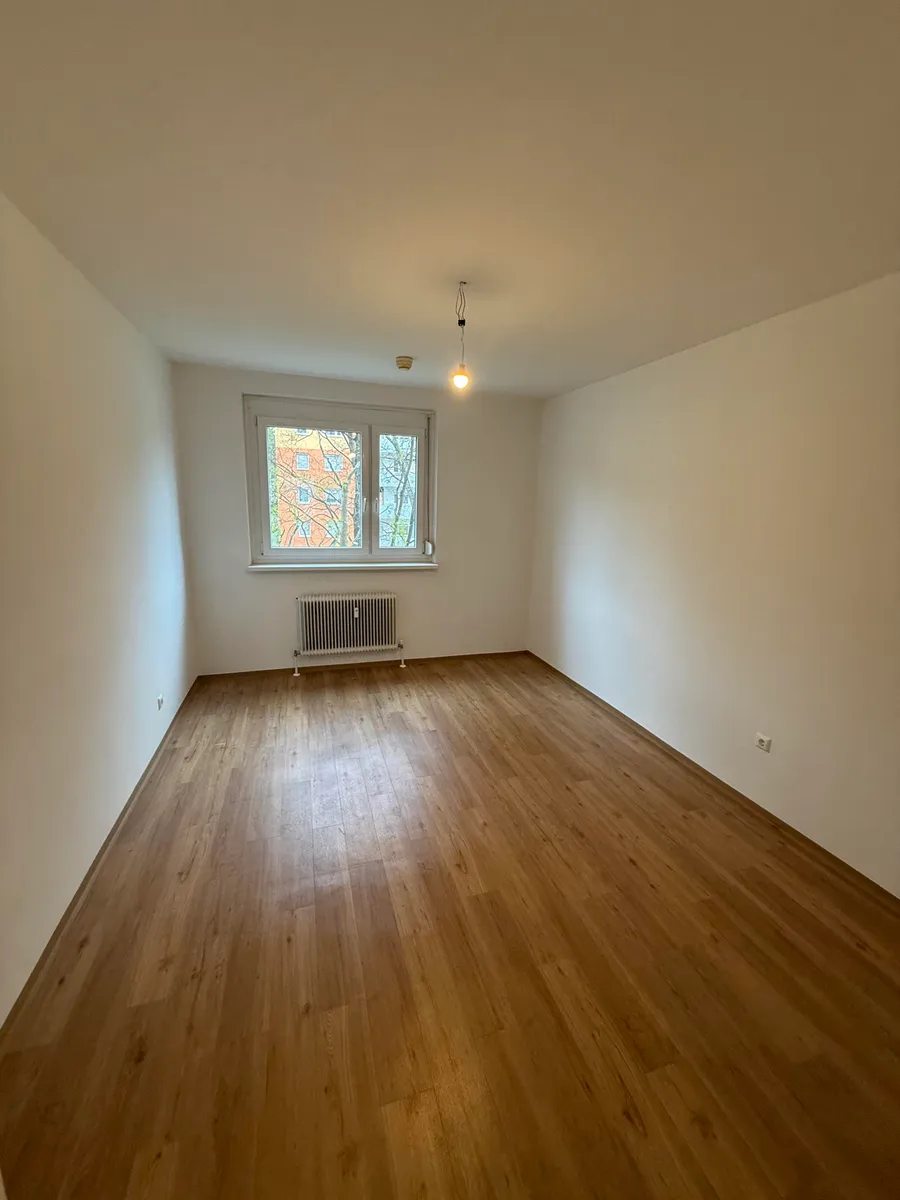 Graz - Straßganger Straße 206A/9: 4 Zimmerwohnung mit Balkon! - Ansicht 3