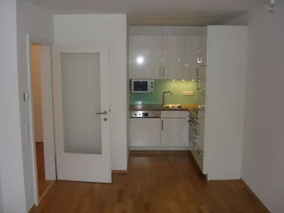 Gemütlicher und ruhiger 2 Zimmer Neubau mit Balkon – Bild 2