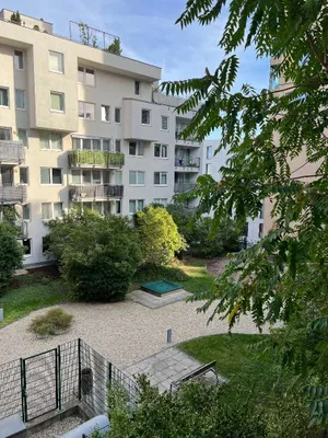 Gemütlicher und ruhiger 2 Zimmer Neubau mit Balkon