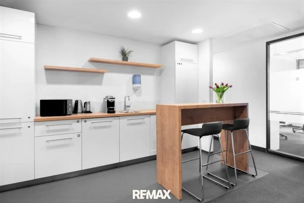 Büros "GRAZ CITY TOWER" mit Garage PROVISIONSFREI! – pohled 2