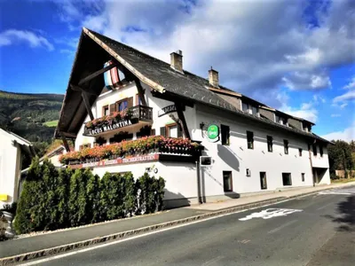Gewerbeimmobilie kaufen in Spittal an der Drau – 1 400 m², € 748.000 – Bild 1 von 18