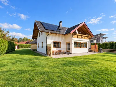 5-Zimmer-Haus kaufen in Klagenfurt – 208 m², € 679.000 – Bild 2 von 16