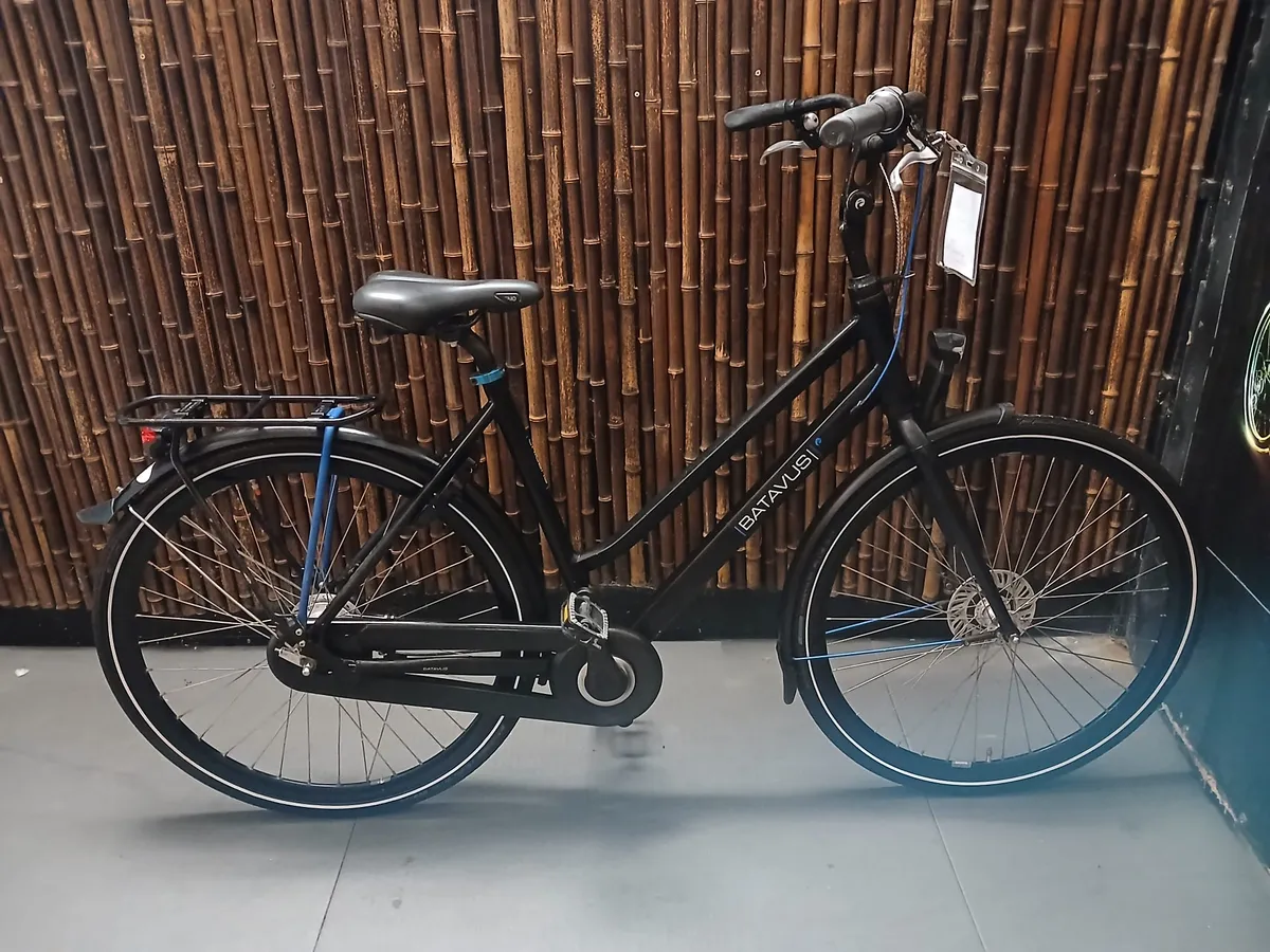 leistungsstarke fahrradbeleuchtung ANSMANN Wiederaufladbare LED Fahrradscheinwerferlampe (1 Stück) - Fahrradlampe mit 2 Lichtstufen Batterien sicher und richtig Aim Options:V200
