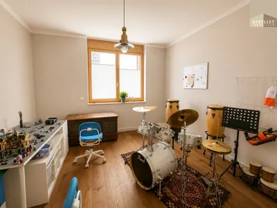 7-Zimmer-Haus kaufen in Mödling – 292,4 m², € 1.790.000 – Bild 14 von 24