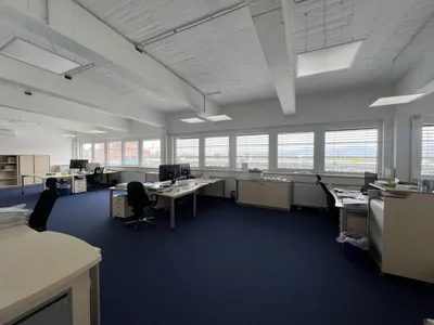 Gewerbeimmobilie mieten in Baden – 693 m², € 6.895 – Bild 2 von 11