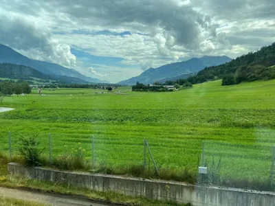 Gewerbeimmobilie mieten in Innsbruck-Land – 353 m², € 6.287 – Bild 2 von 10