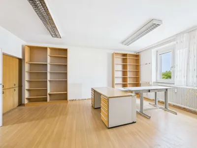 13-Zimmer-Gewerbeimmobilie kaufen in Linz – 423 m², € 580.000 – Bild 7 von 10