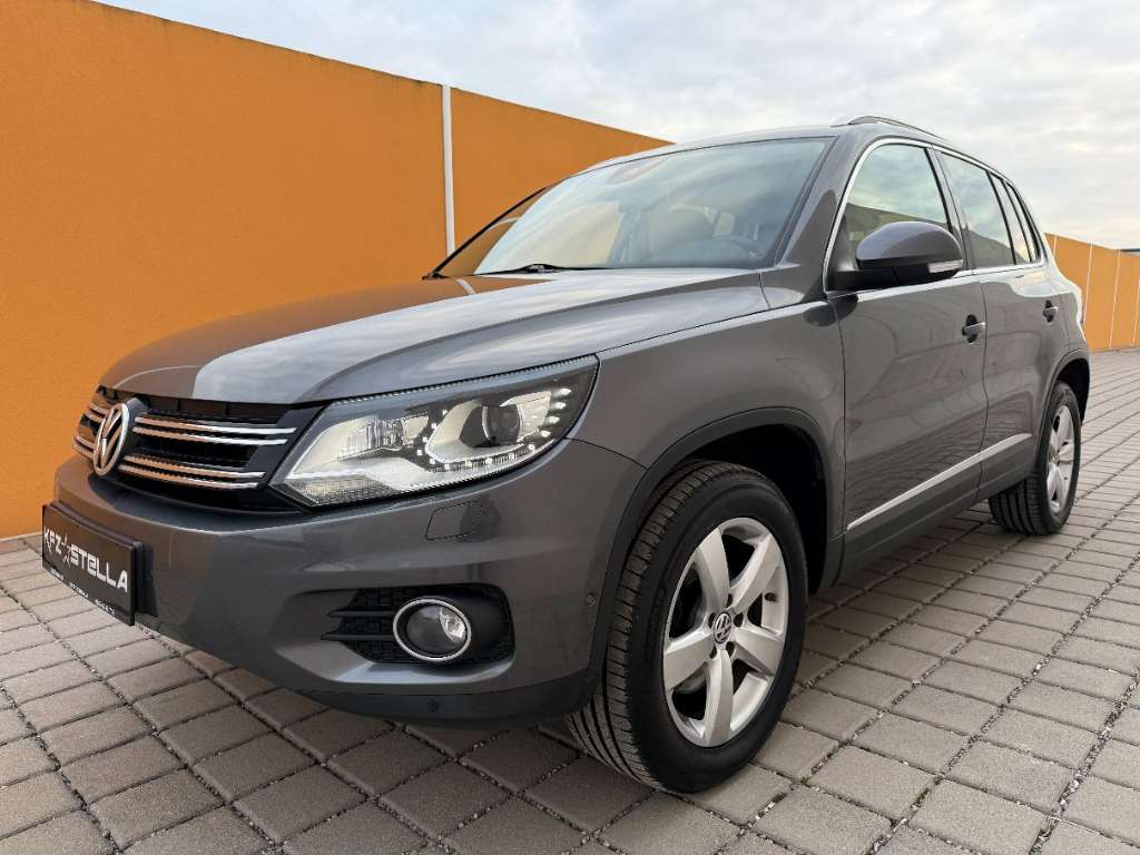 VW Tiguan Track&Style 4Motion 2.0 TDI DSG BlueMotion/Leder/Kamera SUV / Geländewagen